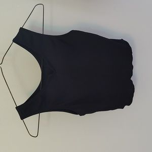Black crop tank top size small.